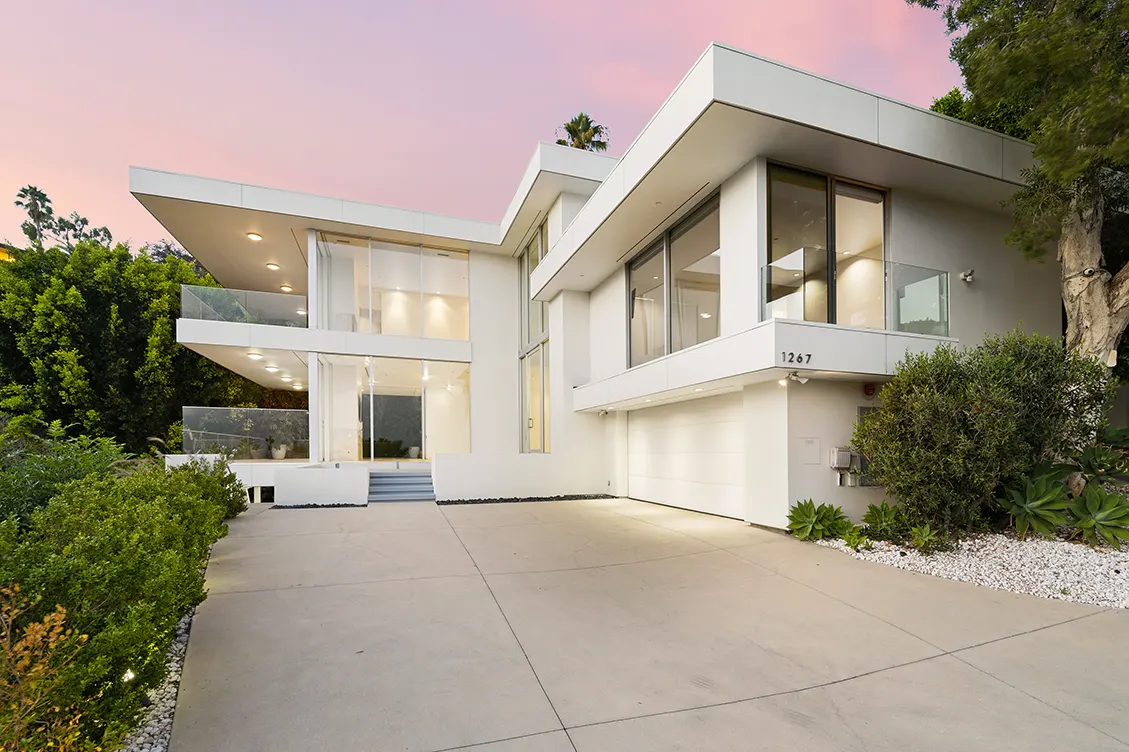 Home watch and maintenance for vacation homes Las Vegas